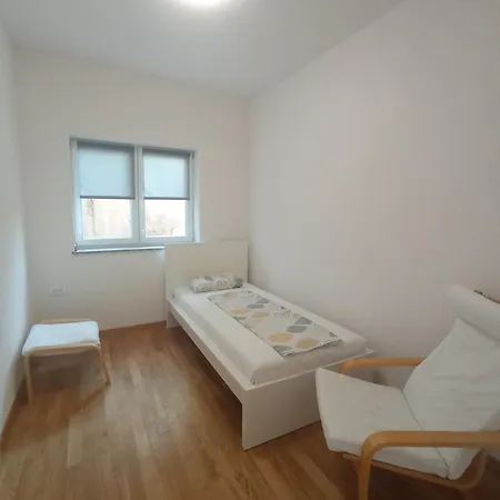 Apartment Nada *